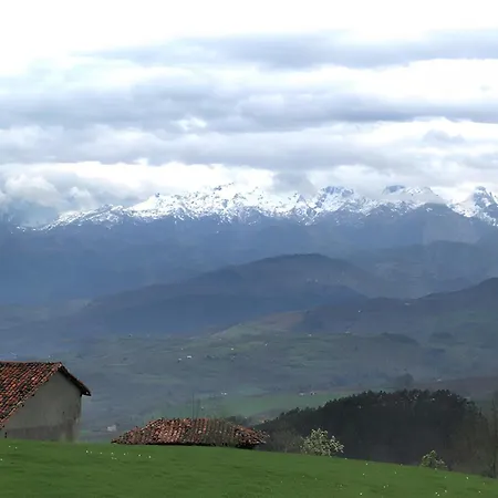Casa Con Impresionantes Vistas * Villar (Villaviciosa)
